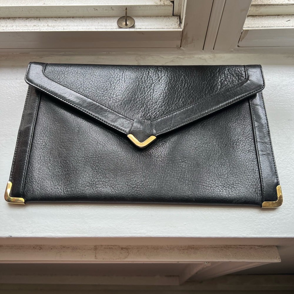 Koret vintage black leather clutch mint condition